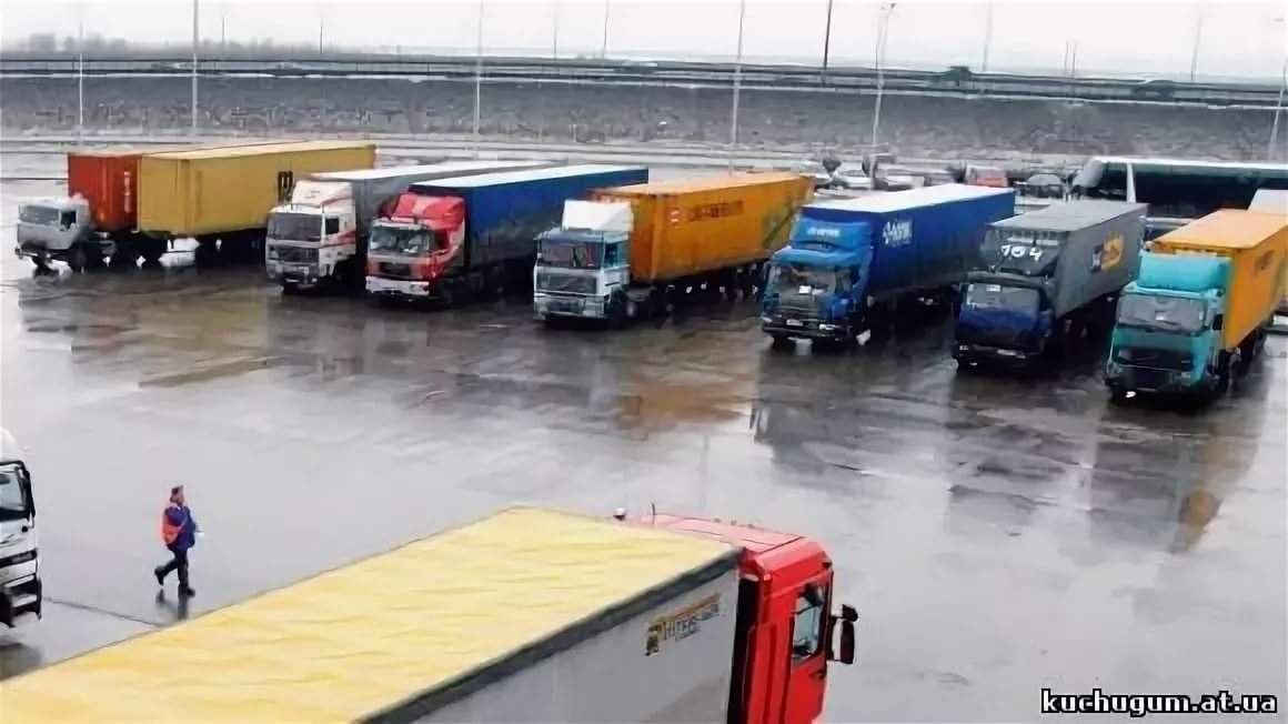 грузовики парковка сверху. схема движения грузовых казань. карта казани схема движения грузового транспорта. дорожная сеть стоянки грузовиков. м-4 дон на карте.